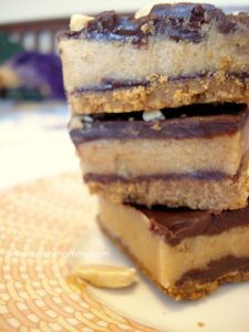PEANUT BUTTER AND CHOCOLATE SQUARES